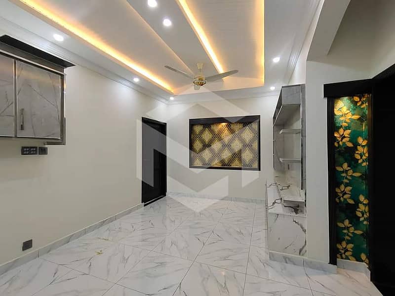 5Marla double plus half story for sale Sohan garden 1