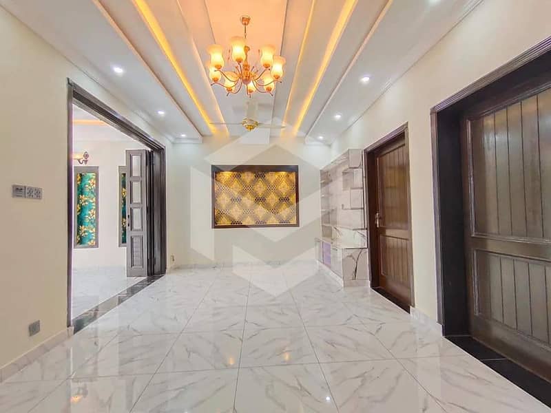 5Marla double plus half story for sale Sohan garden 10