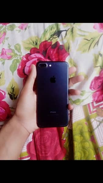 iphone 7plus  03704561139 0