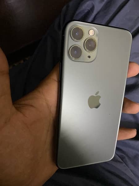 iPhone 11 Pro 0