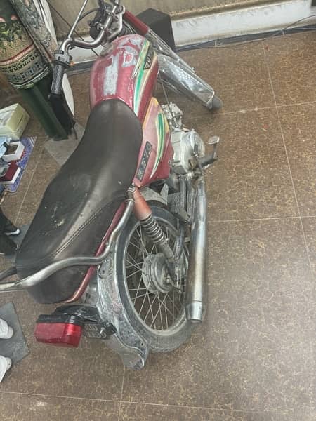 bike is in very good condition 2014 2