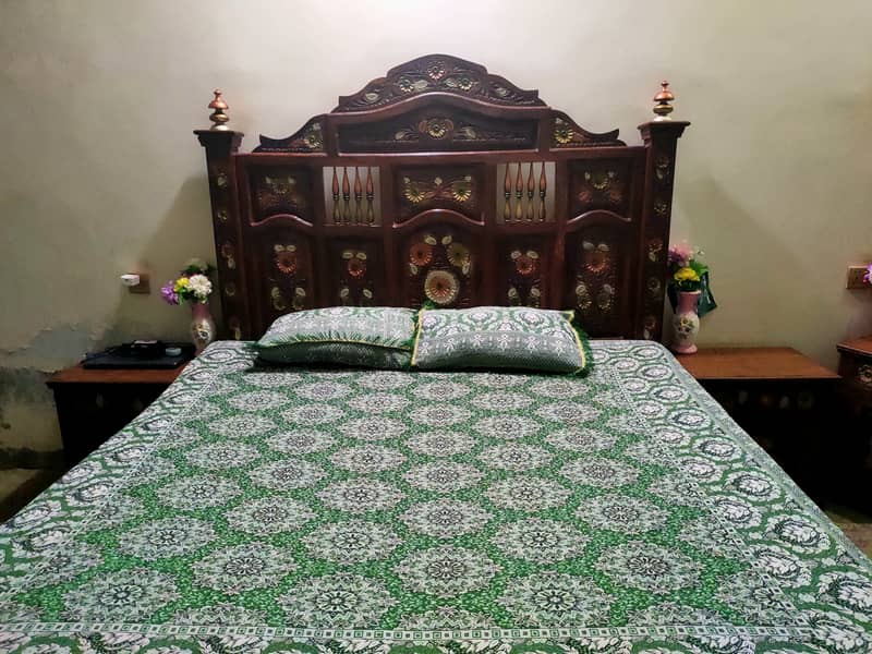 Bed + Dressing For Sale 4