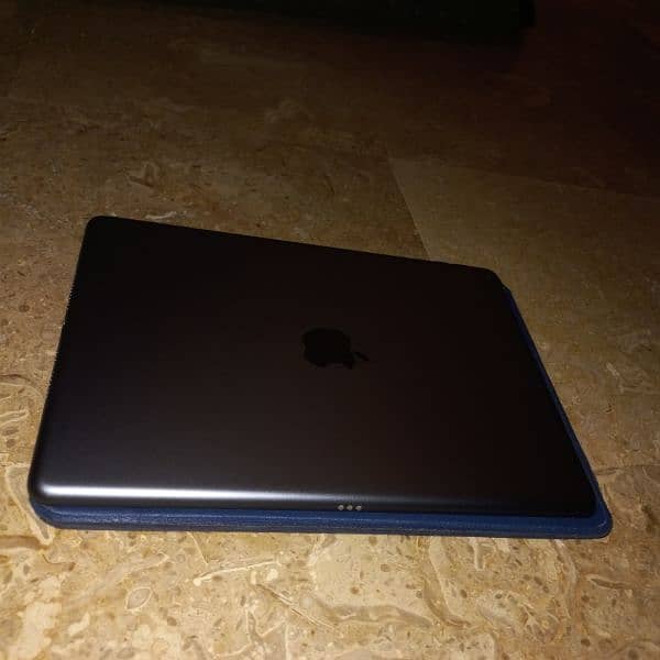 Ipad 9th generation 64 Gb WIFI Space gray 10