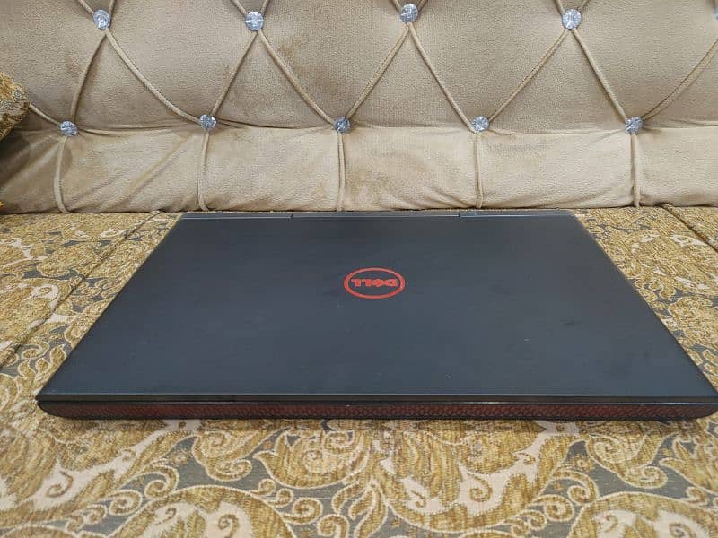 DELL Inspiron Gaming Laptop - i7 7th HQ - GTX 1050Ti 4GB 2