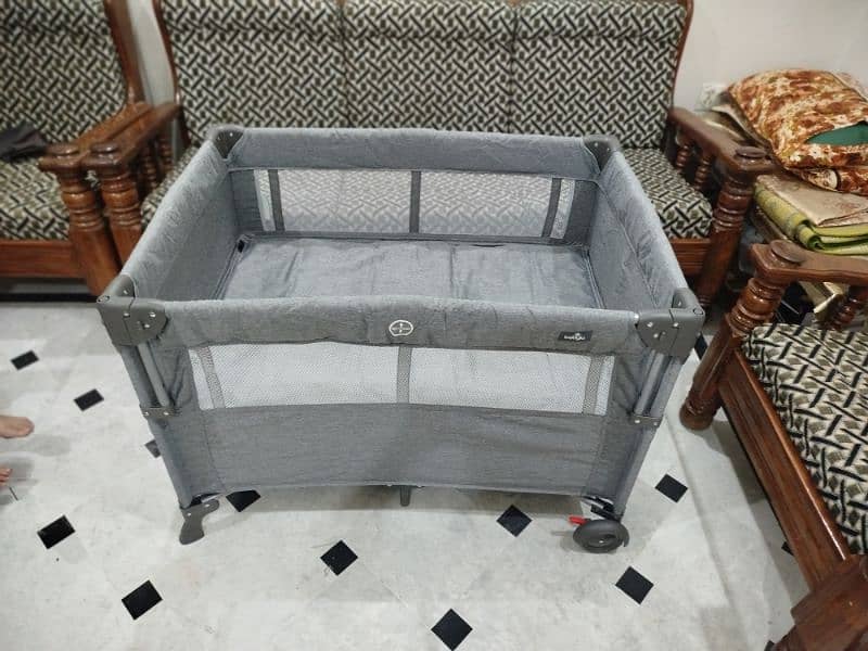 Babylo Deluxe Drop Side Co-Sleeper Bedside Travel Cot, Grey 3