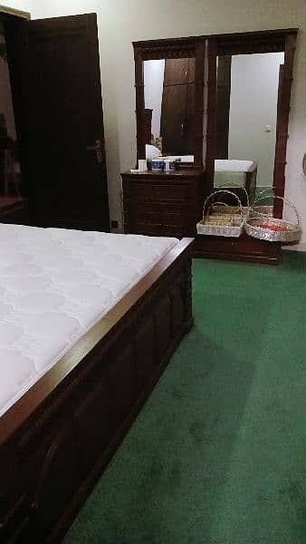 bed set with mattress 2