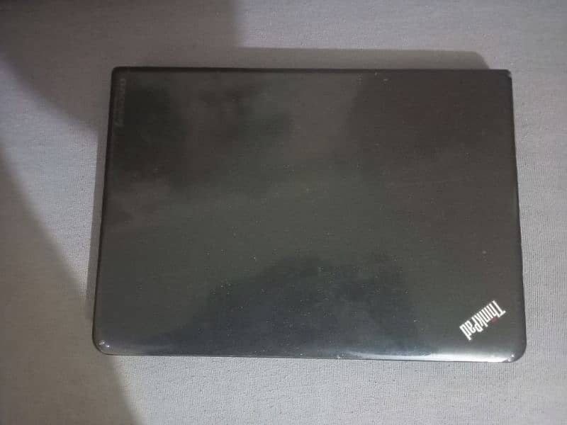 Lenovo ThinkPad Core i3, 5th Generation, 4GB RAM, 500GB HDD 3