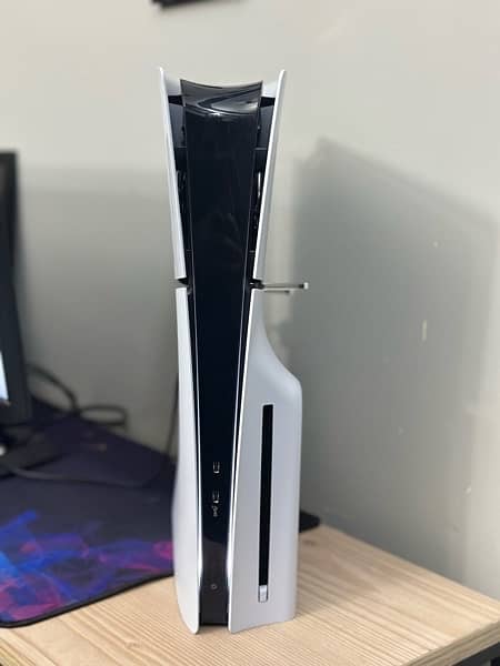 Playstation 5 slim 2024 1