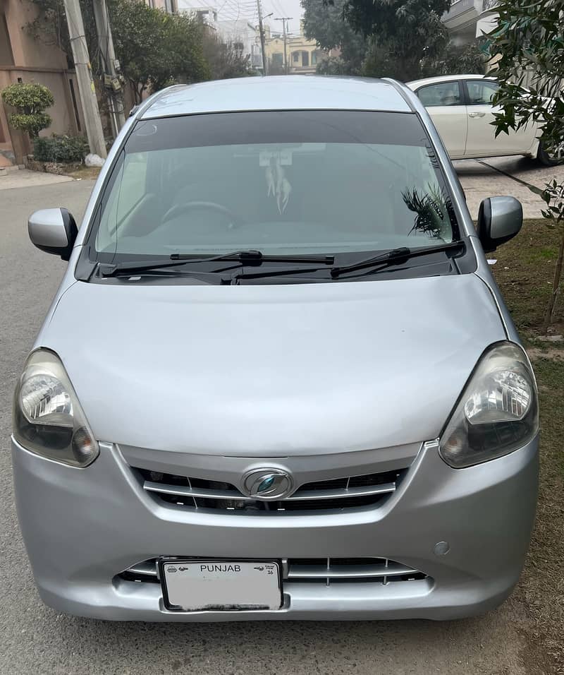 Daihatsu Mira 2012 0