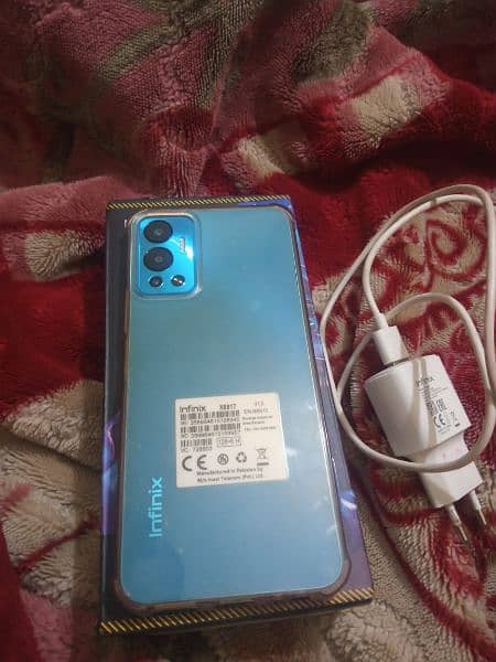 infinix hot 12 6+128 10/10condition with box 2