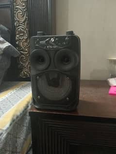 blue tooth speaker 0