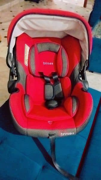 almost new baby carry cot and car seat 2 in 1 0