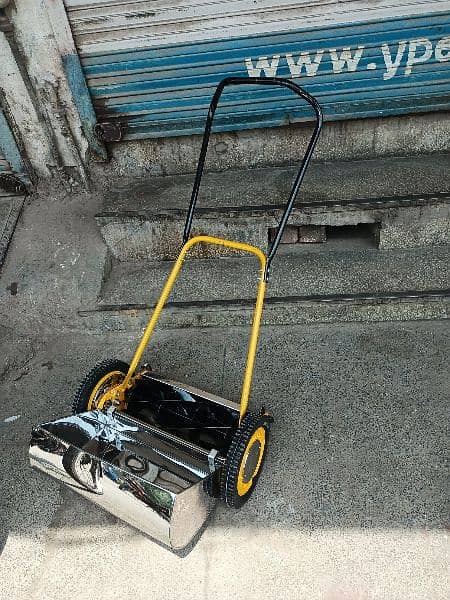 Lawn Mower, Grass Cutter, Grass Cutting Machine 2