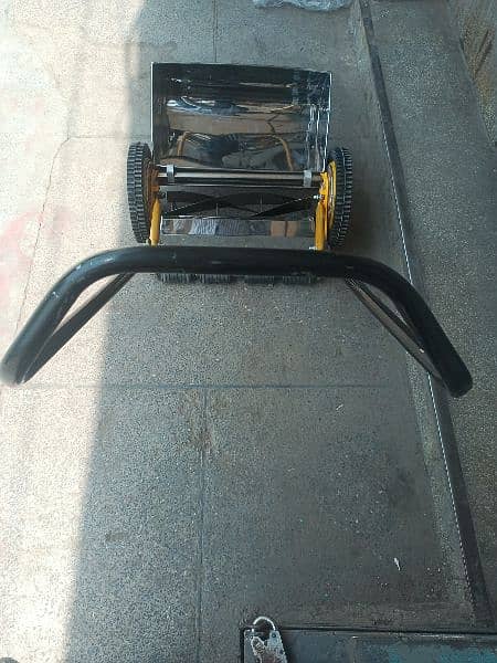 Lawn Mower, Grass Cutter, Grass Cutting Machine 6