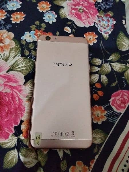 oppo F1S 1