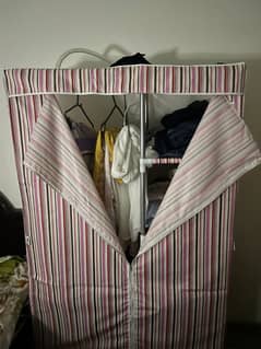 Slightly used wardrobe available for sale in sadiqabad Rawalpindi 0