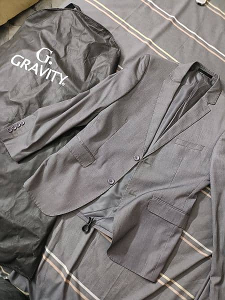 Mens Coat Pant Gravity  Brand Original  48 Coat/34 pant  size 0