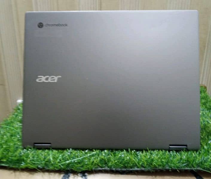 Acer Core i3 10 generation chromebook Touch Spin Cp713-2w 8/128 10