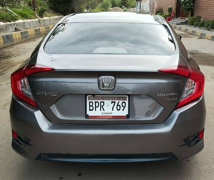 HONDA CIVIC U-G MODEL 2018 REG 2019 ORIGNAL CONDITION 5