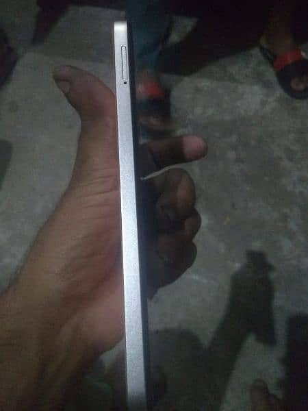 Infinix hot30i 4+4/128. foll zabardast phone. hy 5