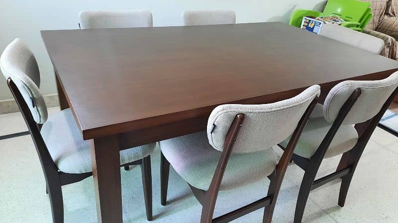 Dining table with 6 chairs for sale 3