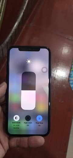 iphone 11 pro 64 gb PTA approved 10/10 condition. Scrachless. 0