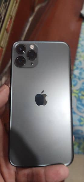 iphone 11 pro 64 gb PTA approved 10/10 condition. Scrachless. 2