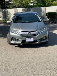 Honda Grace Hybrid 2017