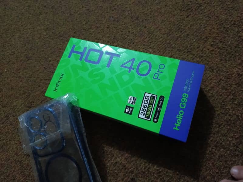 INFINIX HOT 40 PRO 16/256GB 5