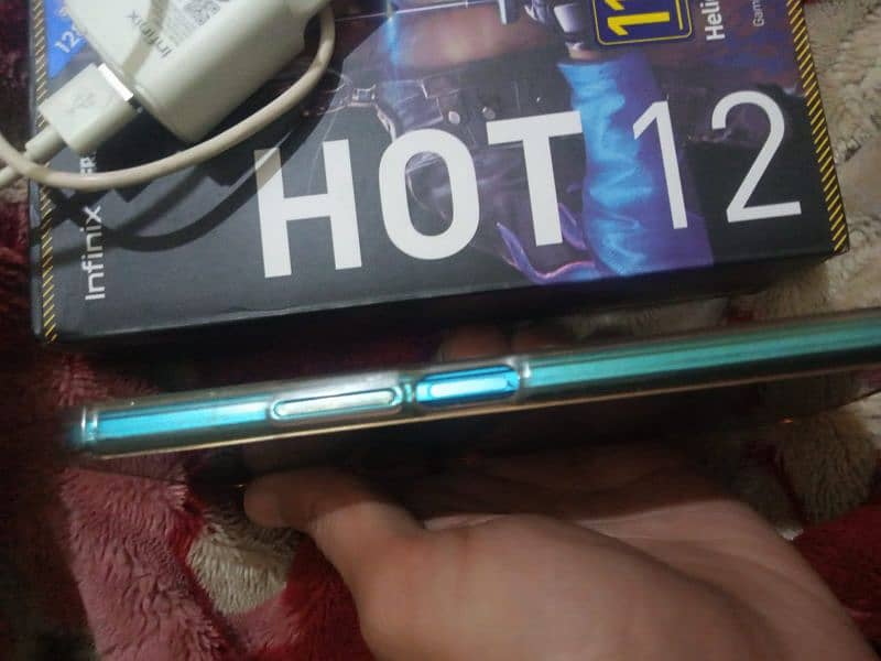 Infinix hot 12 6+128 10/10 condition 1