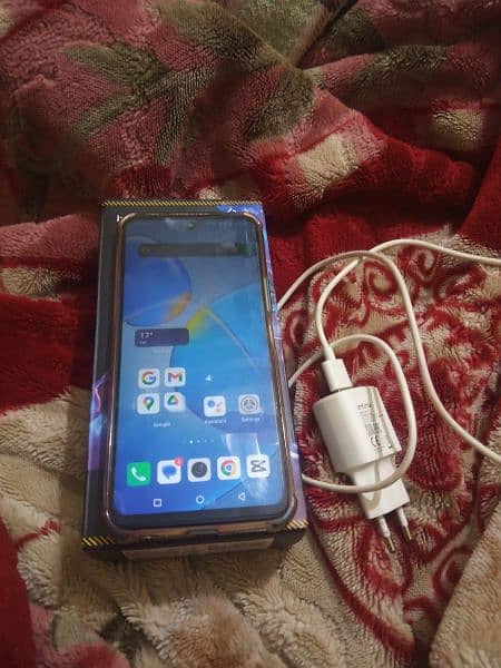 Infinix hot 12 6+128 10/10 condition 3