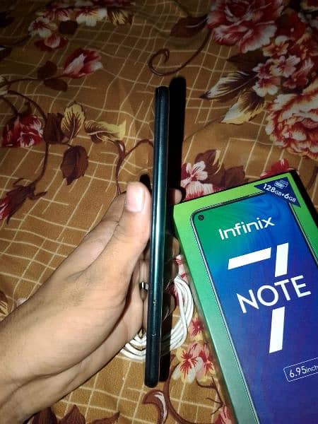 infinix note 7 6 128 1