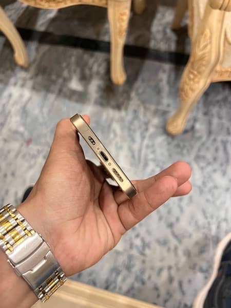 iphone 12pro gold PTA dual approved with Box 2