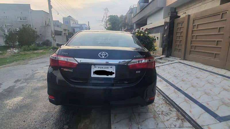 Toyota Corolla GLI 2015 1