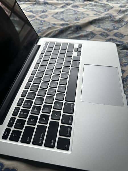 macbook pro 2015 1