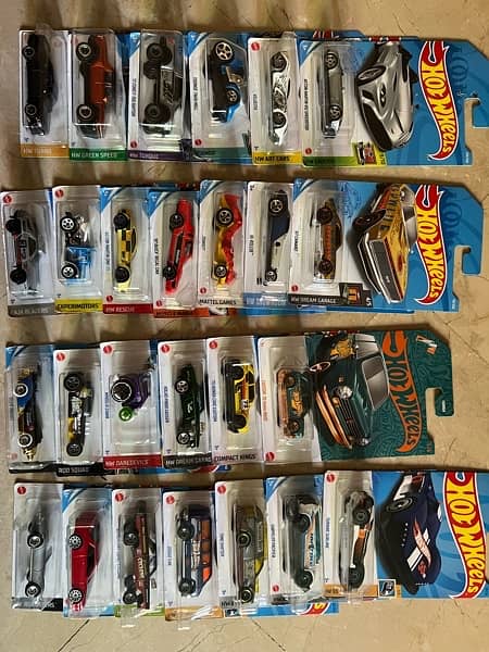 hotwheels original . . 350 to 700 2