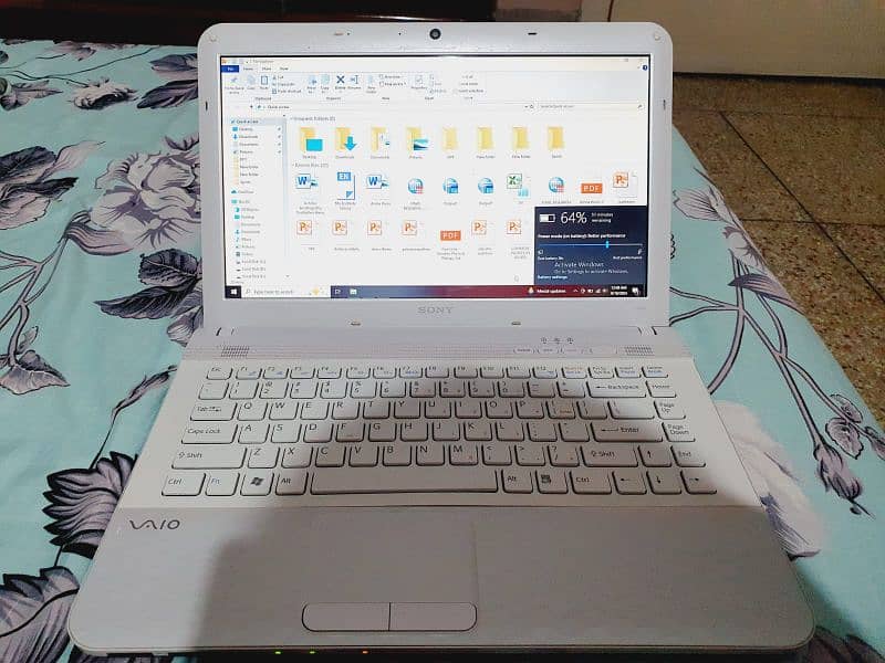 Sony Vaio i3 2nd Gen 4gb 320gb battery timing 45mins 1