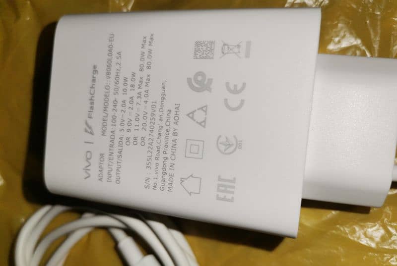 80W Vivo Y100 Original Falsh Charger Box Pulled Charger 100% Original 2