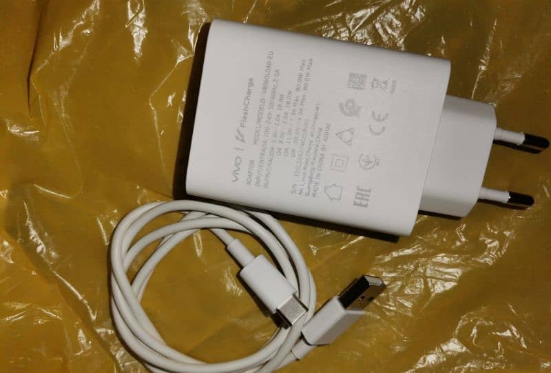 80W Vivo Y100 Original Falsh Charger Box Pulled Charger 100% Original 3