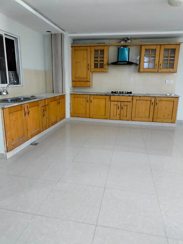 2 bedroom unfurnished brand new apartment available for rent in E-114 1