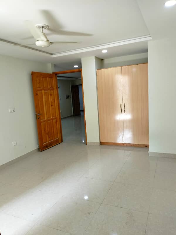 2 bedroom unfurnished brand new apartment available for rent in E-114 3