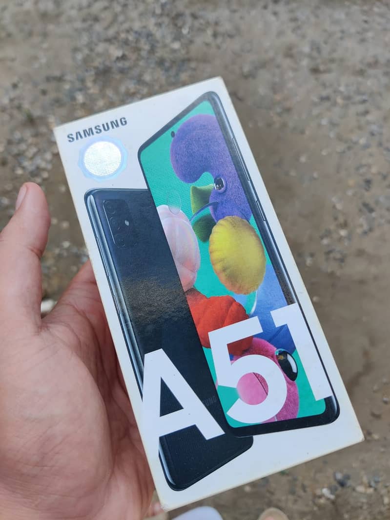 SAMSUNG A51 3