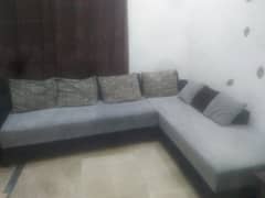 l shaped sofa in good condition