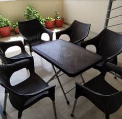 plastic chairs set 6 chair and 1 table