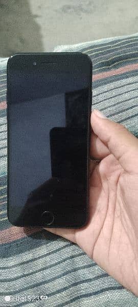 iphone7  urgent sale all ok 03199909853 4