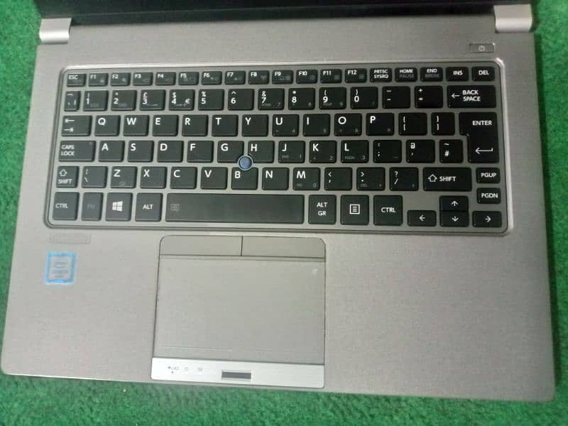 Toshiba i5 6th generation laptop 3