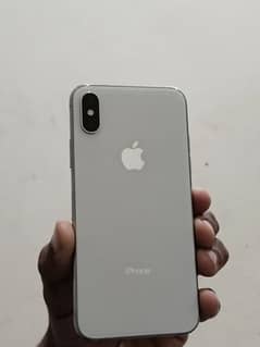 iphone x LLA model non pta waterpack minor line on panel batery 77% 0