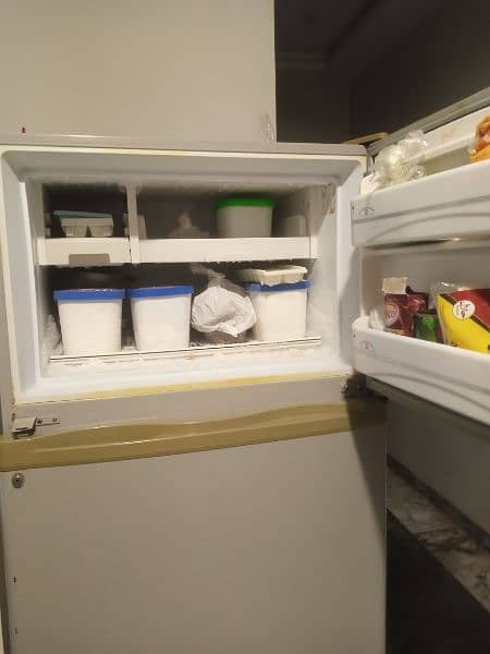 Dawlance refrigerator for sale 1