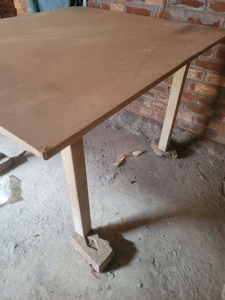 tailor cutting table 2