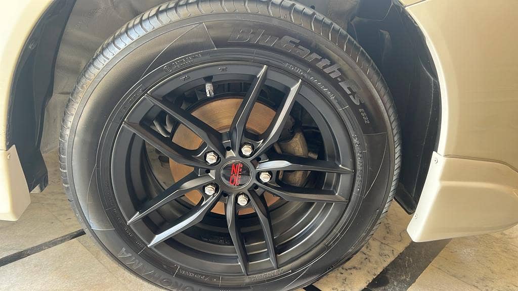 16 Inch Rims 114 Pcd 5 Nuts 1